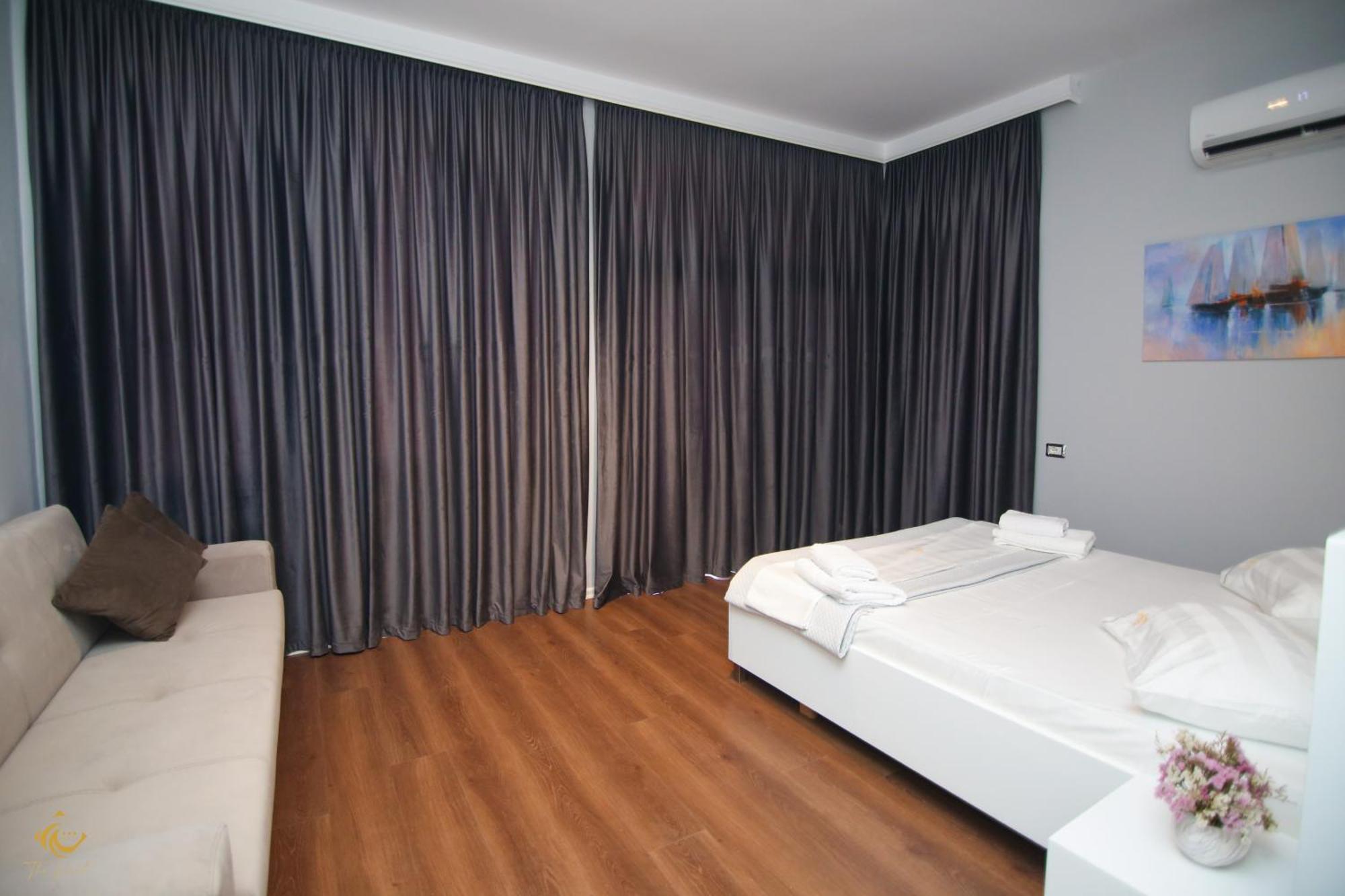 Hotel The Hart Vlorë Exterior foto